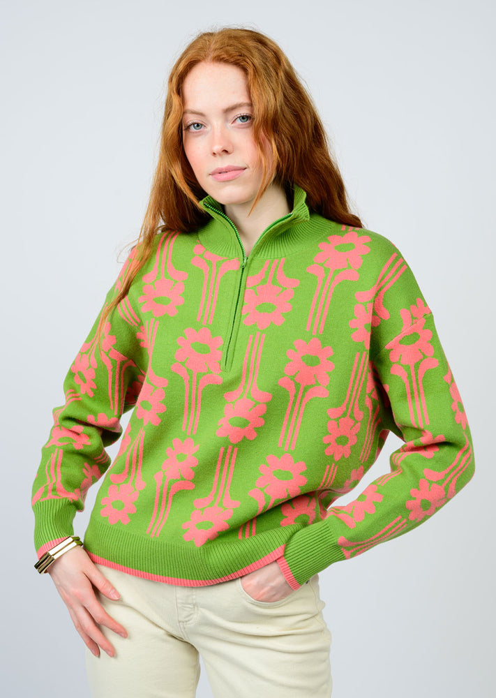 MODERN DAISY SWEATER