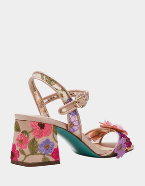 BLARE HEEL