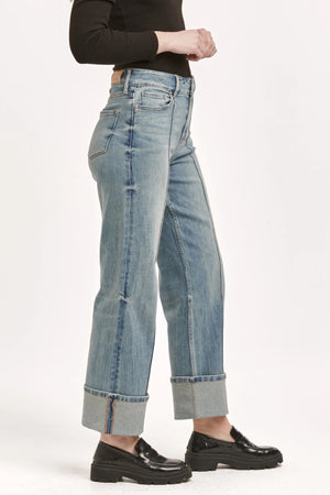 HOLLY STRAIGHT JEAN