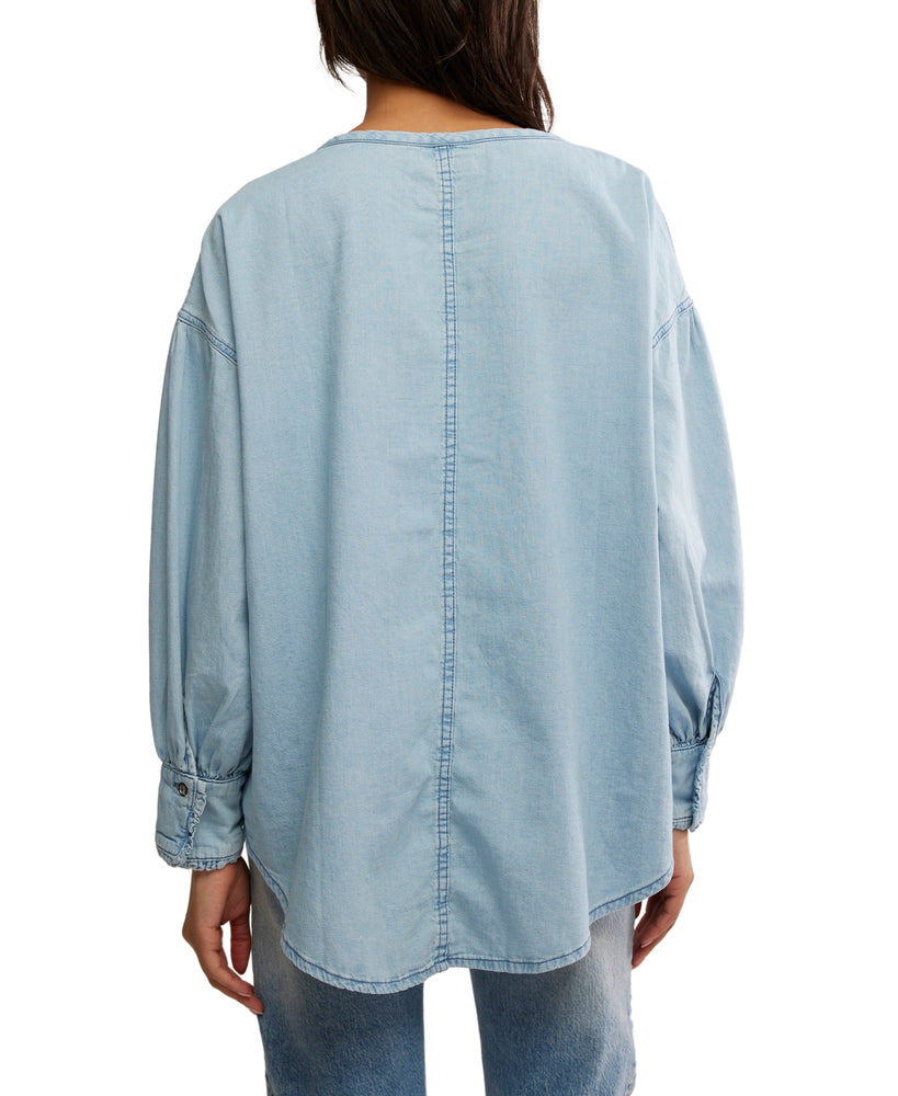 DENIM DREAMING PULLOVER