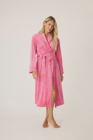 VELVETY VELOUR ROBE