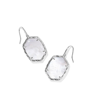 DAPHNE DROP EARRING