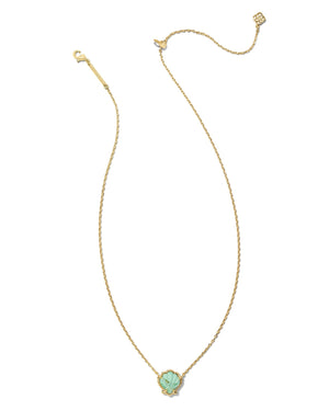 BRYNNE SHELL SHORT PENDANT NECKLACE