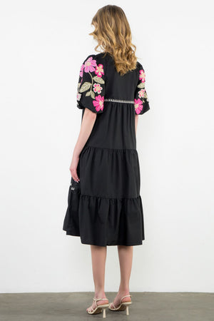 EMB PUFF SLEEVE TIERED DRESS